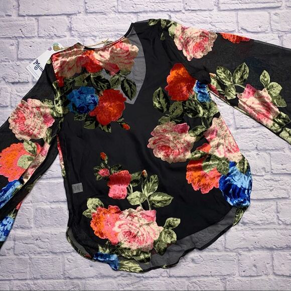 Show Me Your Mumu Floral Velvet Blouse - Picture 7 of 9